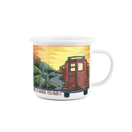 Ideal companion for camping and traveling, lasting through summer trips in a campervan or tent.